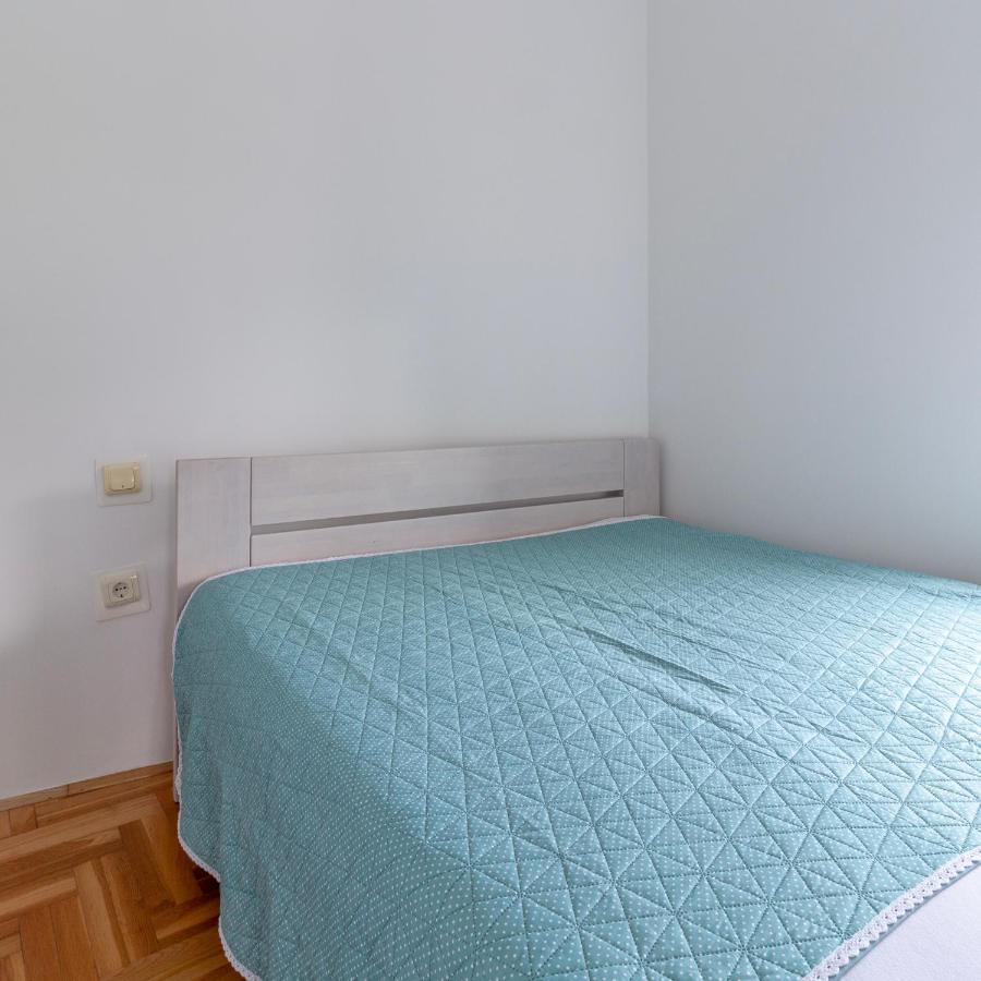 Vali Podolje Apartment